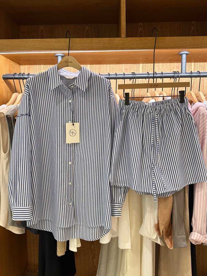 Hiyann - Korean Women Fashion - #restrostyle - Marine Stripe Shirt - 5