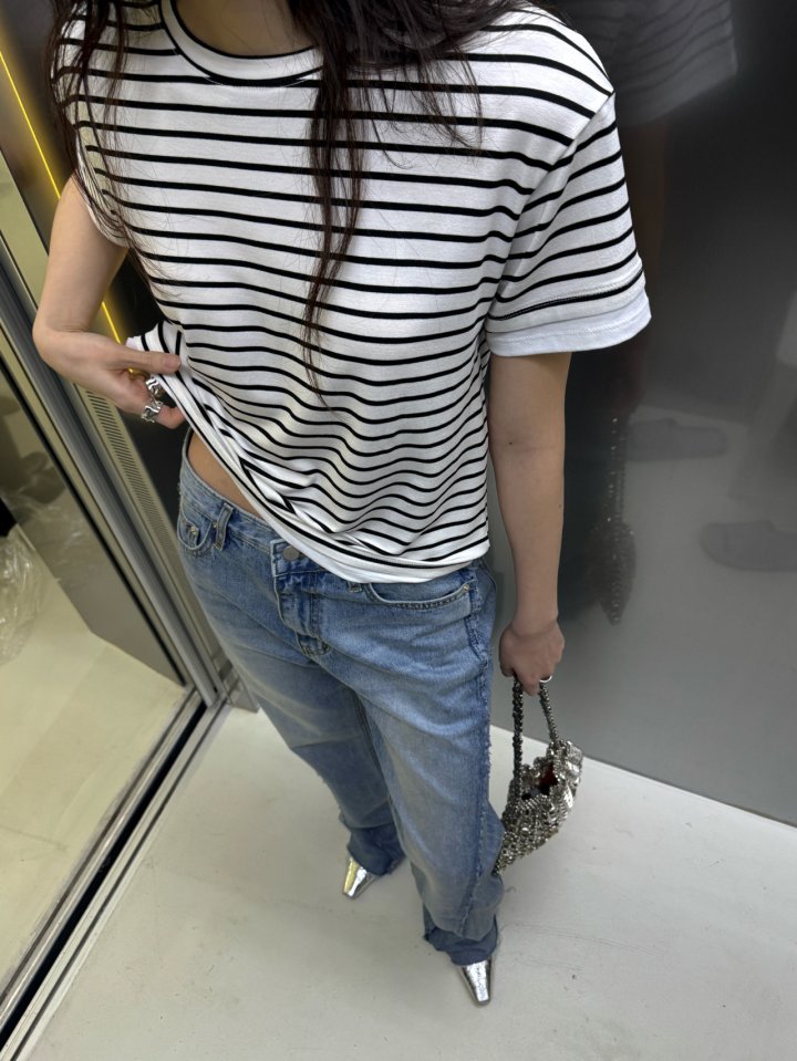 Inssense - Korean Women Fashion - #womensfashion - Stripe Layered Detail Short Sleeved Tee - 4