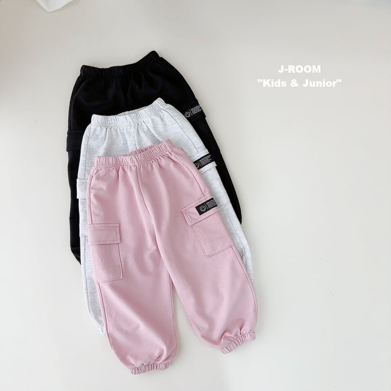 J-Room - Korean Children Fashion - #kidzfashiontrend - Mini Label Cargo Pants - 3