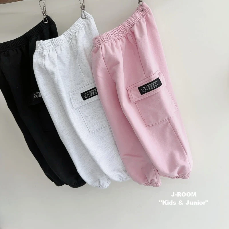J-Room - Korean Children Fashion - #littlefashionista - Mini Label Cargo Pants - 5