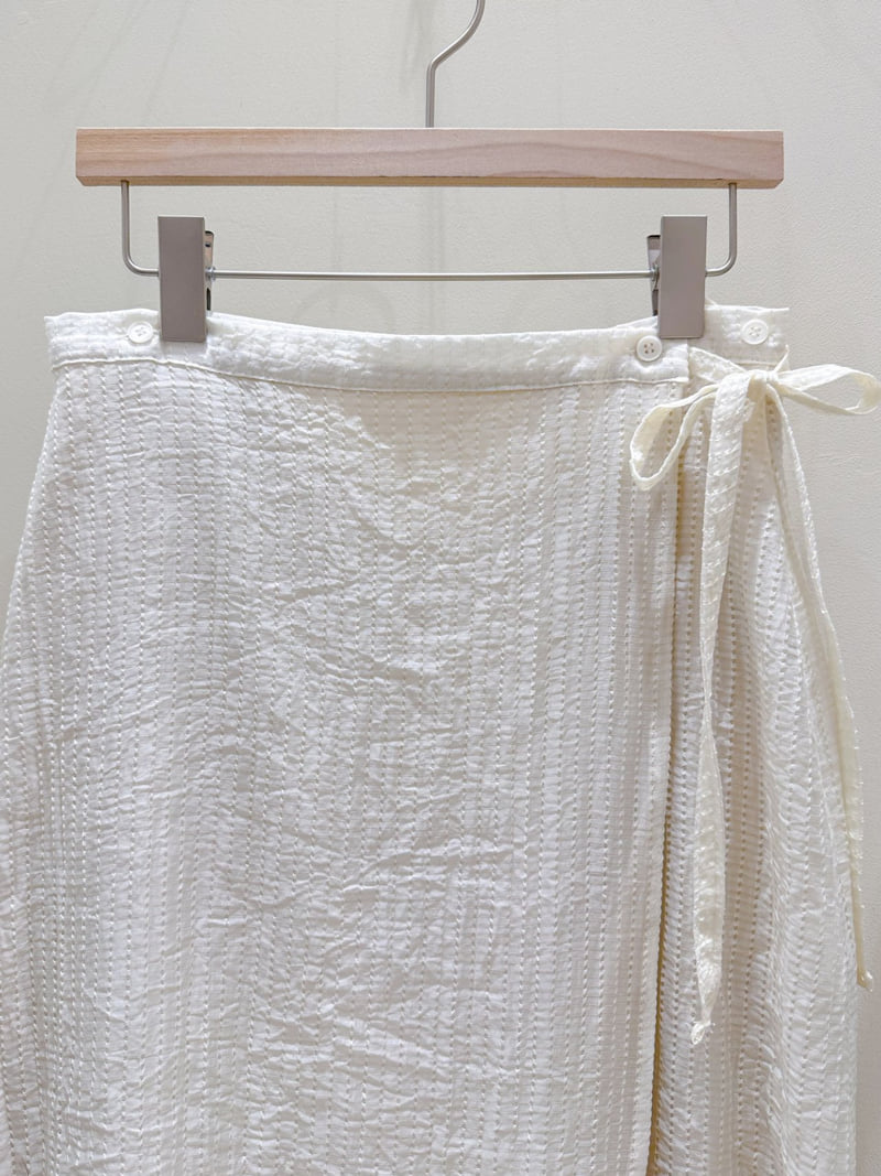 J dew - Korean Women Fashion - #womensfashion - Bisco Double Wrap Skirt