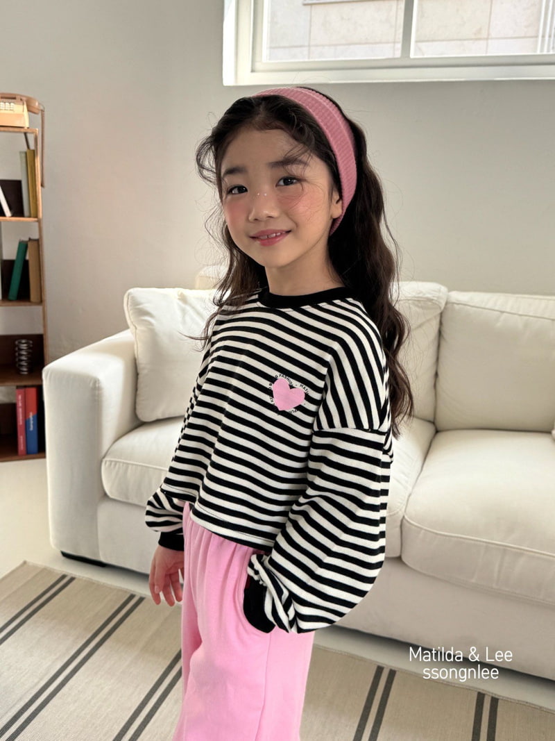 Matilda & Lee - Korean Children Fashion - #magicofchildhood - ST Heart Crop Tee - 12