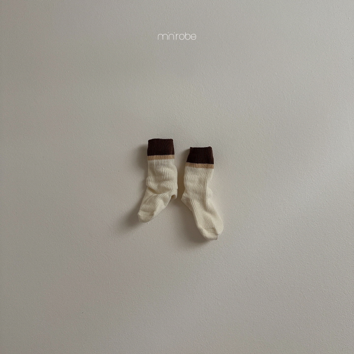 Mini Robe - Korean Baby Fashion - #babylifestyle - Fuzzy Socks - 8