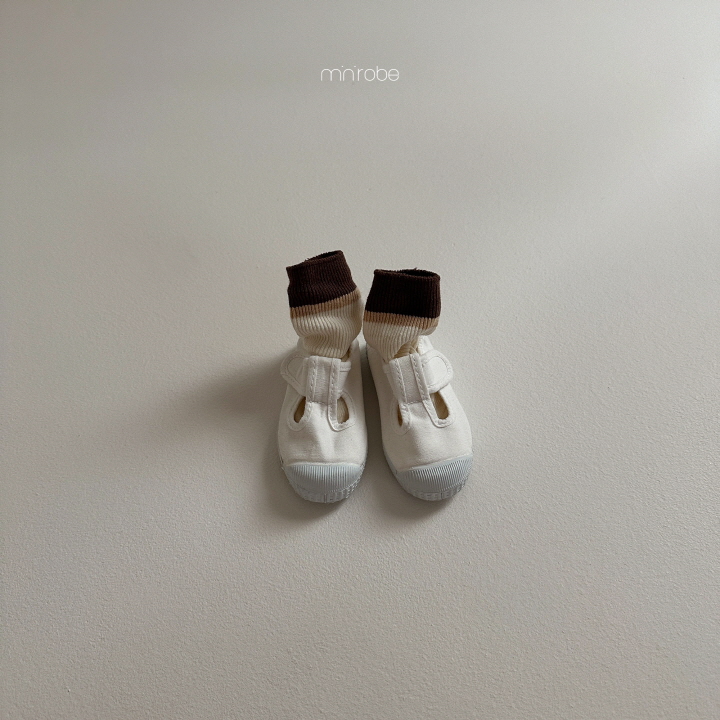 Mini Robe - Korean Baby Fashion - #babyoutfit - Fuzzy Socks - 11
