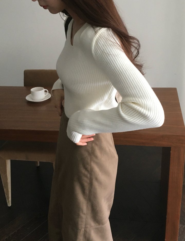 Moani - Korean Women Fashion - #momslook - Unbalanced Shoulder Cut-out Knit Top