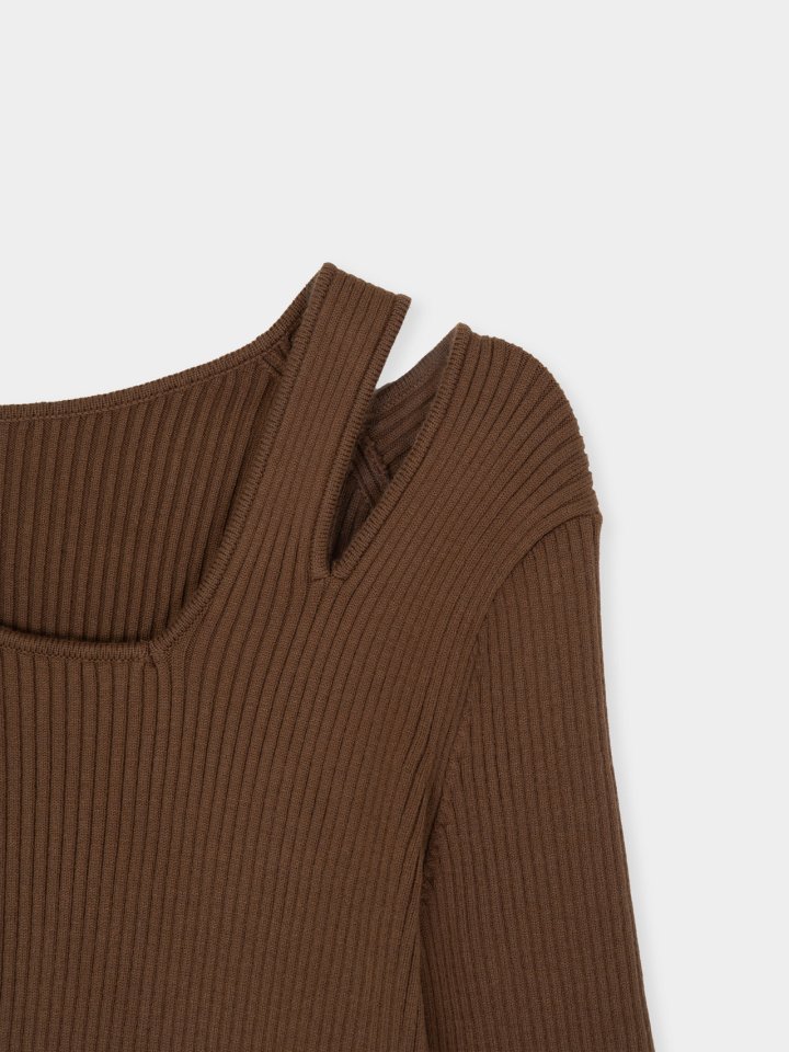 Moani - Korean Women Fashion - #romanticstyle - Unbalanced Shoulder Cut-out Knit Top - 10