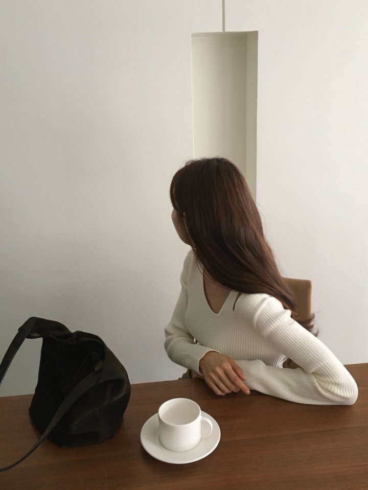 Moani - Korean Women Fashion - #romanticstyle - Unbalanced Shoulder Cut-out Knit Top - 9