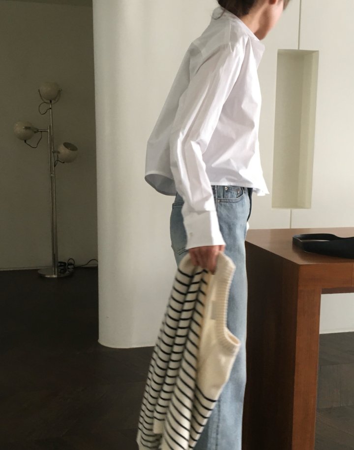 Moani - Korean Women Fashion - #romanticstyle - Crop Pocket Shirt - 2