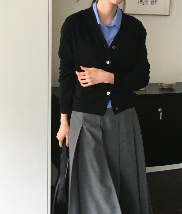 Moani - Korean Women Fashion - #thatsdarling - Crop Pocket Shirt - 5