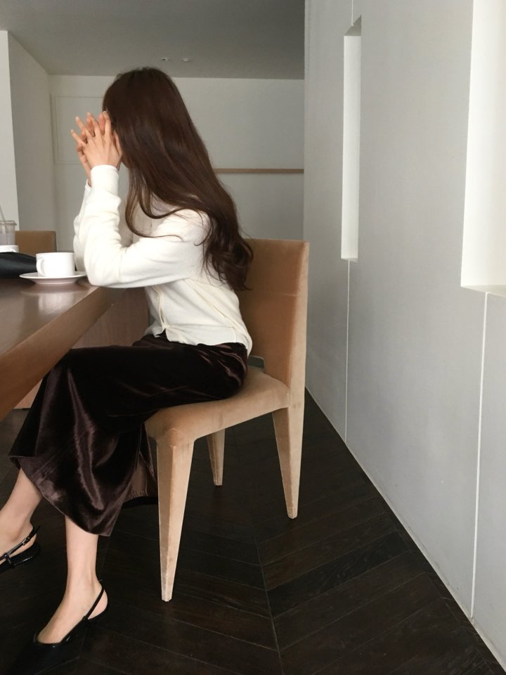Moani - Korean Women Fashion - #thatsdarling - Velvete Back Slit Skirt - 2