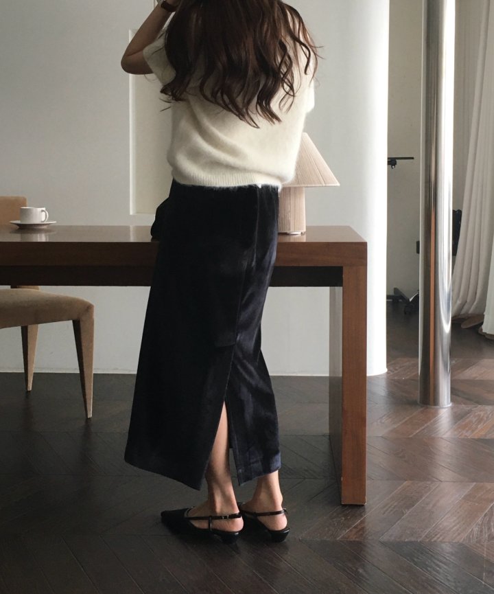 Moani - Korean Women Fashion - #thatsdarling - Velvete Back Slit Skirt - 4