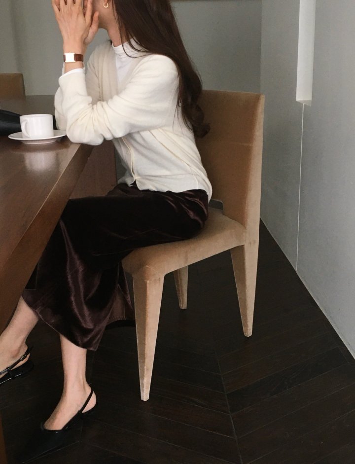 Moani - Korean Women Fashion - #thelittlethings - Velvete Back Slit Skirt - 3