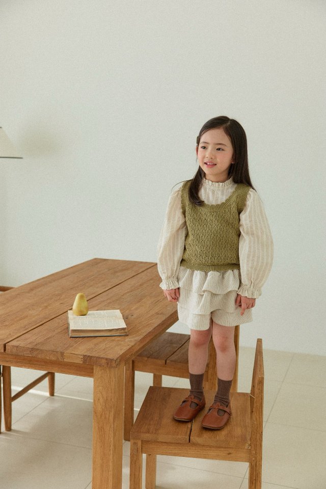 Mon Atelier - Korean Children Fashion - #littlefashionista - Scallop Vest - 2