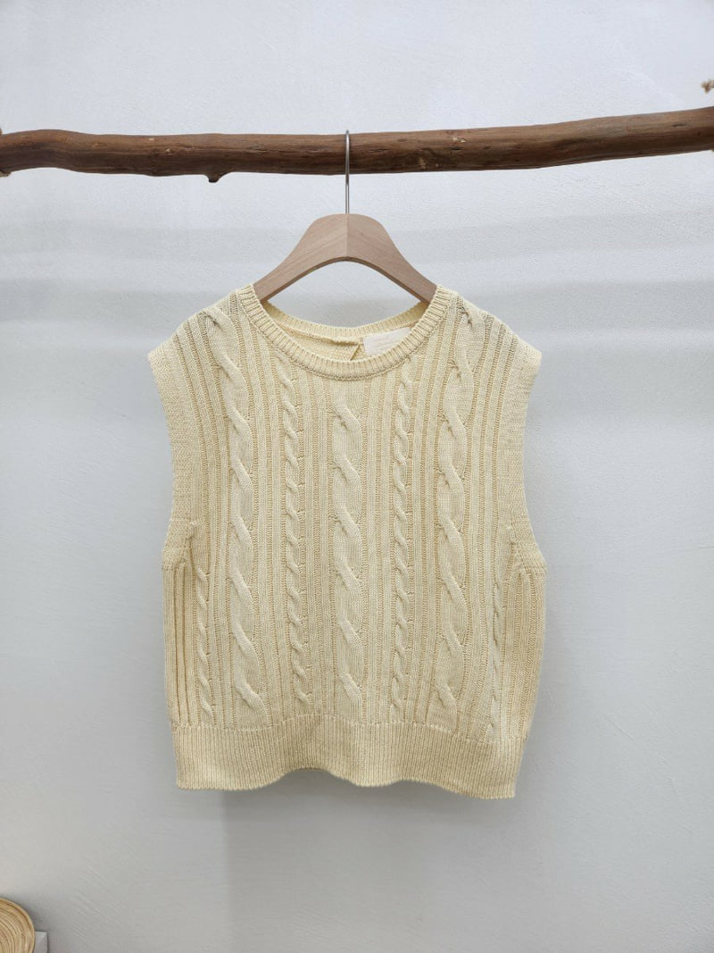 Most - Korean Women Fashion - #momslook - Noma Vest - 3