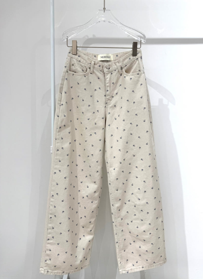 Neroli36 - Korean Women Fashion - #momslook - Flower Straight Pants - 3