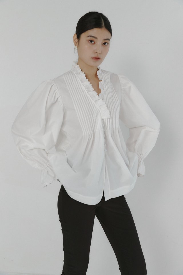 Neroli36 - Korean Women Fashion - #womensfashion - M Pin-tuck Embroidery Blouse - 7