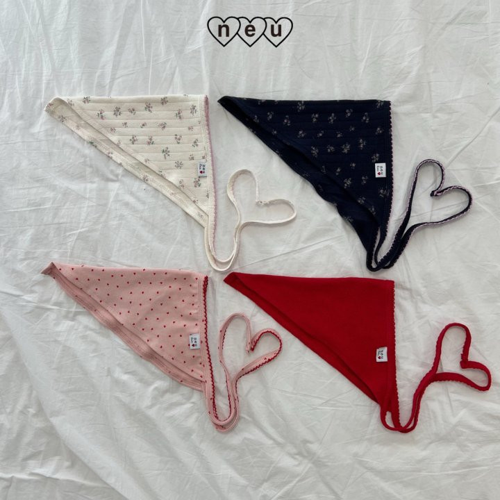 Neu - Korean Children Fashion - #prettylittlegirls - Triangle Bandana