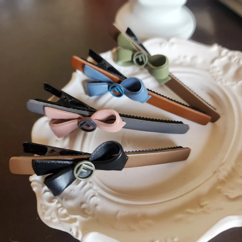 Newerly - Korean Women Fashion - #restrostyle - Mini Ribbon Hairpin