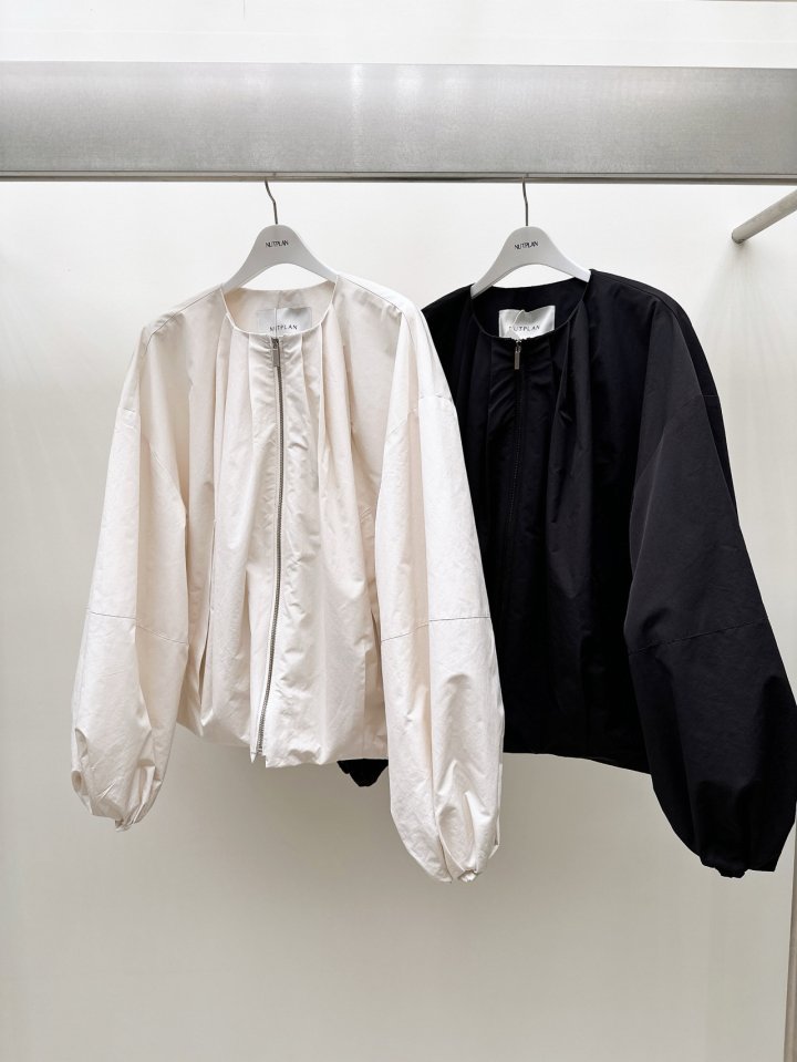 Nutplan - Korean Women Fashion - #momslook - Indie Balloon Jacket