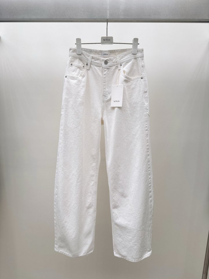 Nutplan - Korean Women Fashion - #momslook - Row Denim Pants