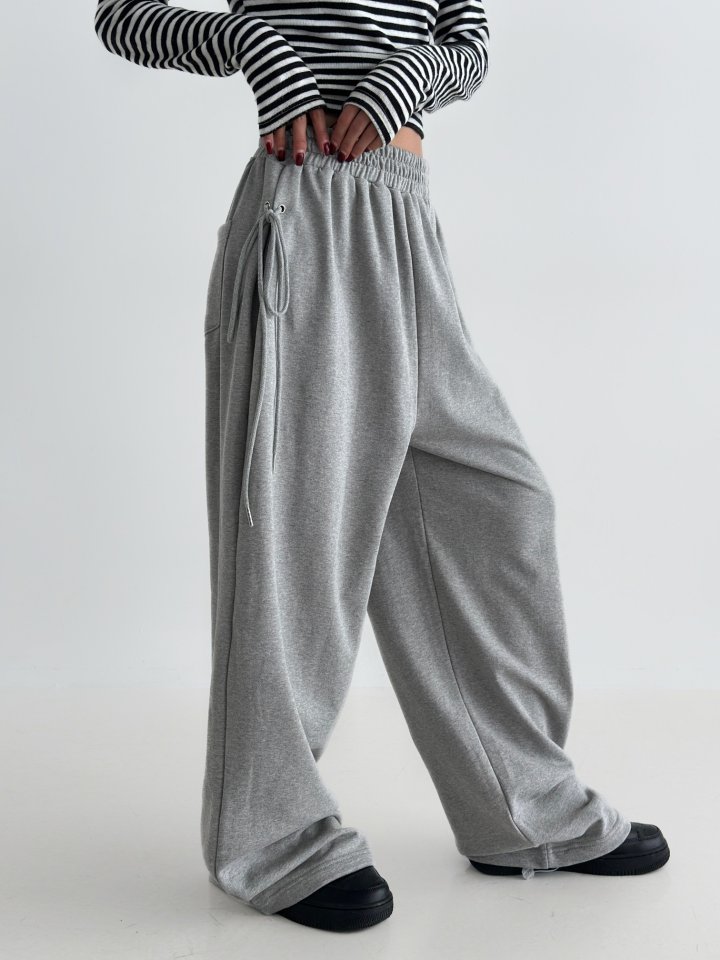 One the woman - Korean Women Fashion - #momslook - Eyelet Pintuck Pants - 2