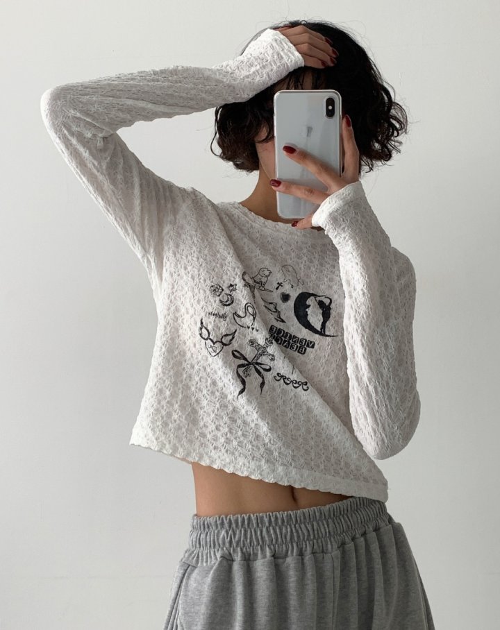 One the woman - Korean Women Fashion - #momslook - Wrinkle Graphic Tee - 2