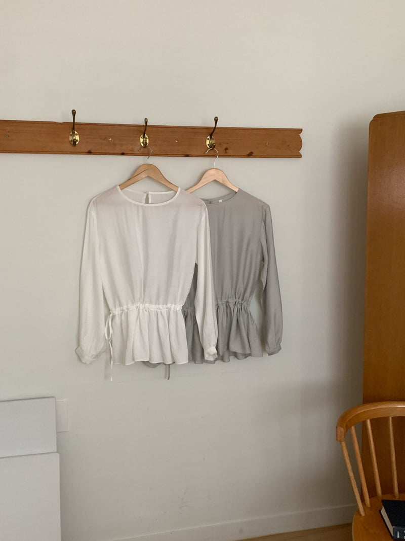Osense - Korean Women Fashion - #momslook - Plain Ruffle Blouse - 7