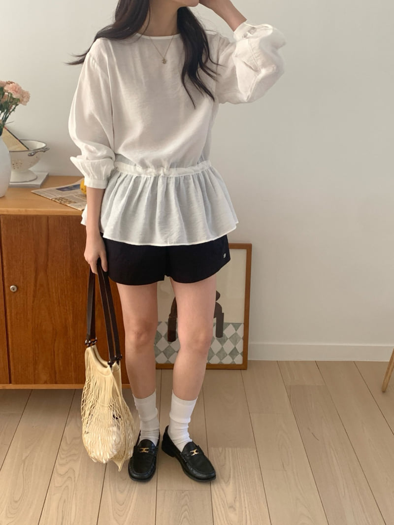 Osense - Korean Women Fashion - #thelittlethings - Plain Ruffle Blouse - 2