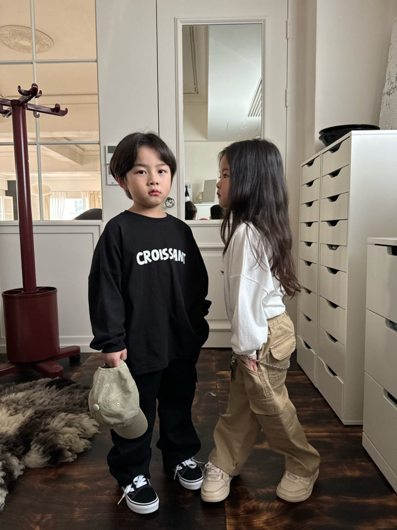 Our - Korean Children Fashion - #prettylittlegirls - Croissant Tee - 8