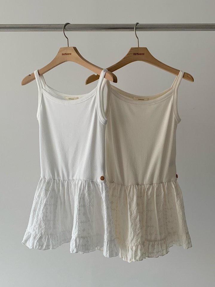 Our Moment - Korean Women Fashion - #momslook - Dami Sleeveless Tee - 7