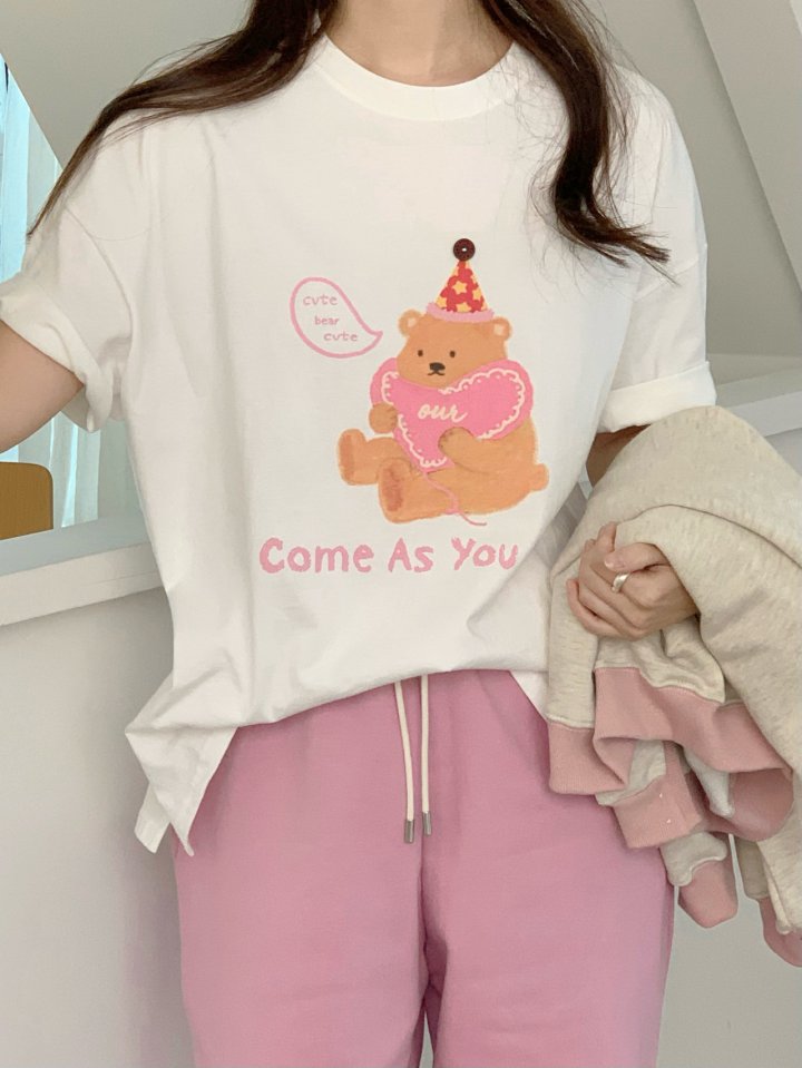 Our Moment - Korean Women Fashion - #romanticstyle - Heart Bear Tee - 7