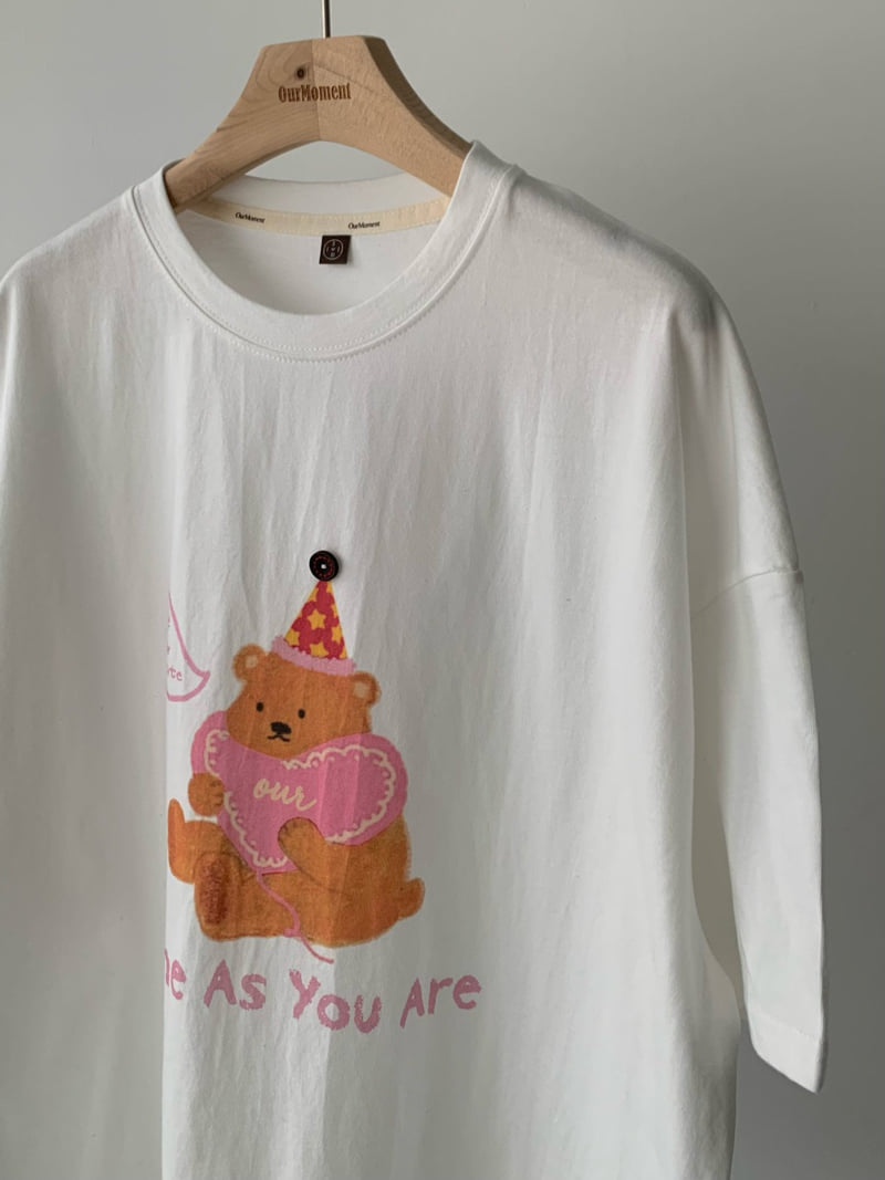 Our Moment - Korean Women Fashion - #womensfashion - Heart Bear Tee - 12