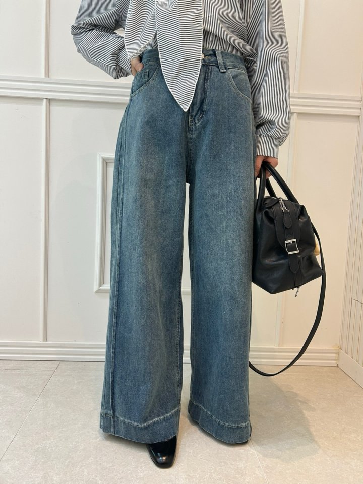 Pearls room - Korean Women Fashion - #momslook - Slit Denim Pants - 7