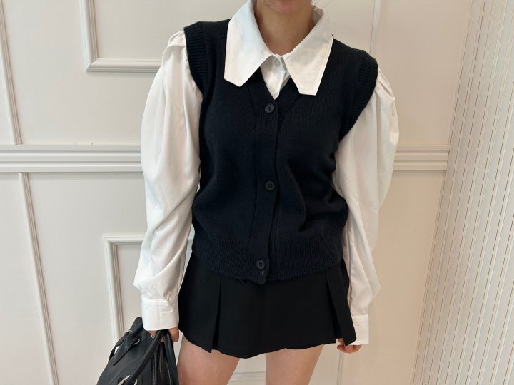 Pearls room - Korean Women Fashion - #momslook - Shirt Knit Vest (attached) - 8