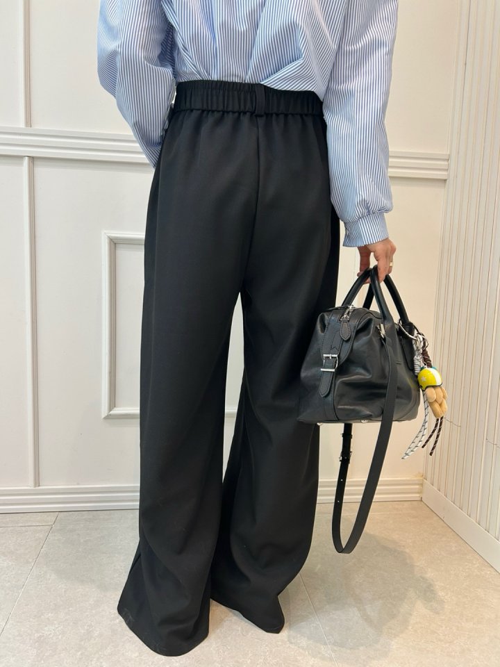 Pearls room - Korean Women Fashion - #momslook - Pintuck Pants - 5