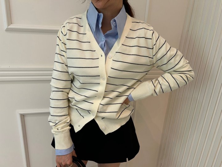 Pearls room - Korean Women Fashion - #momslook - Stripe V Cardigan