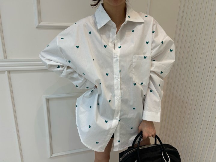 Pearls room - Korean Women Fashion - #restrostyle - Heart Shirt - 9