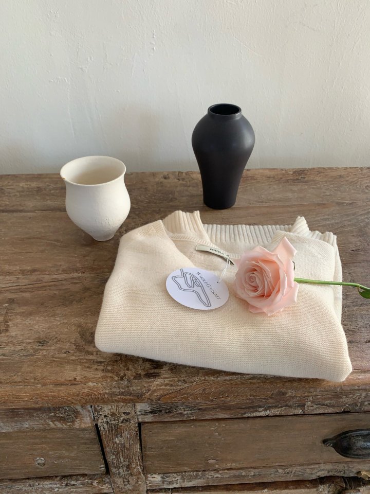 Pomelo - Korean Women Fashion - #momslook - Jane Wholegarment Knit Top - 6