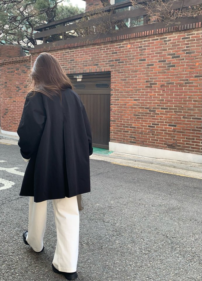 Pomelo - Korean Women Fashion - #vintageinspired - Military Half Trench Coat - 9