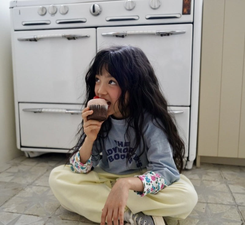Ramijini - Korean Children Fashion - #discoveringself - Books Tee - 8