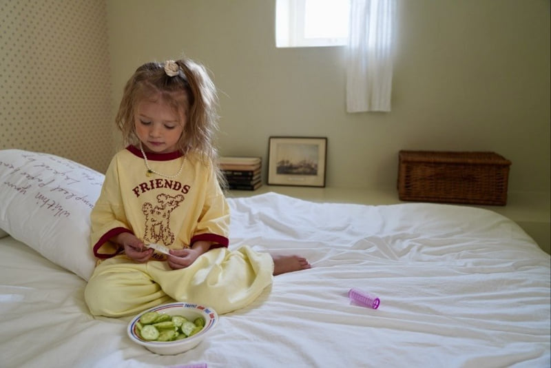 Ramijini - Korean Children Fashion - #prettylittlegirls - Friends Tee - 5