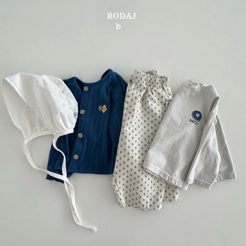 Roda J - Korean Baby Fashion - #babyoninstagram - Bebe Cram Pants - 11