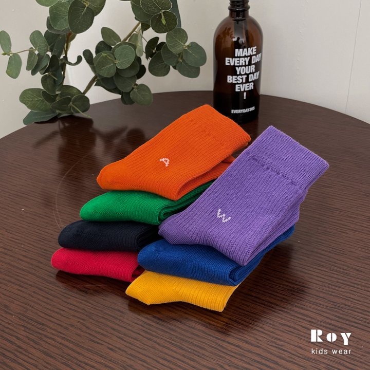Roy - Korean Children Fashion - #Kfashion4kids - Alphabet Socks (set of 7)