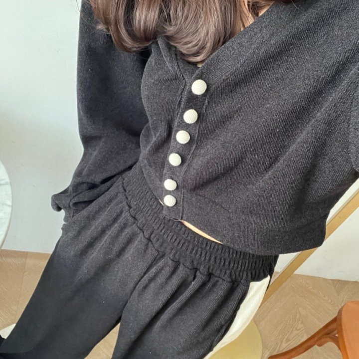 Something - Korean Women Fashion - #thelittlethings - Monne Cardigan - 9