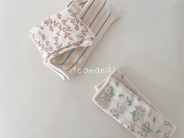 Teamand - Korean Children Fashion - #childofig - Garden Knee Socks - 4