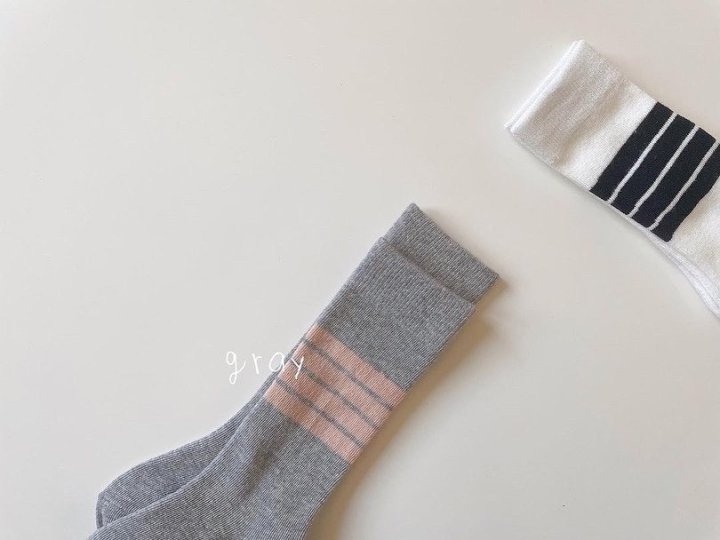 Teamand - Korean Children Fashion - #prettylittlegirls - Half Knee Socks - 2
