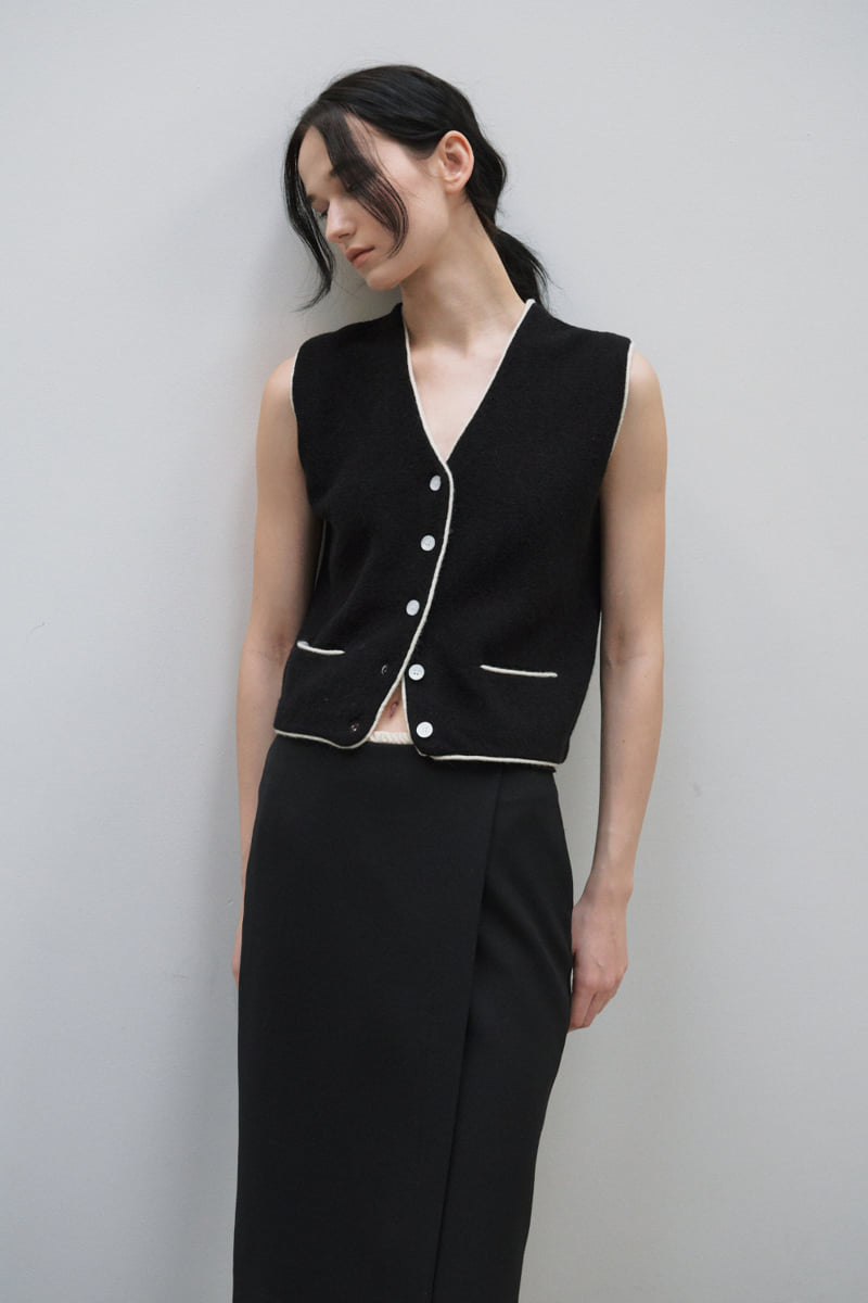 Understanding - Korean Women Fashion - #vintagekidsstyle - Two Tone Knit Vest - 8