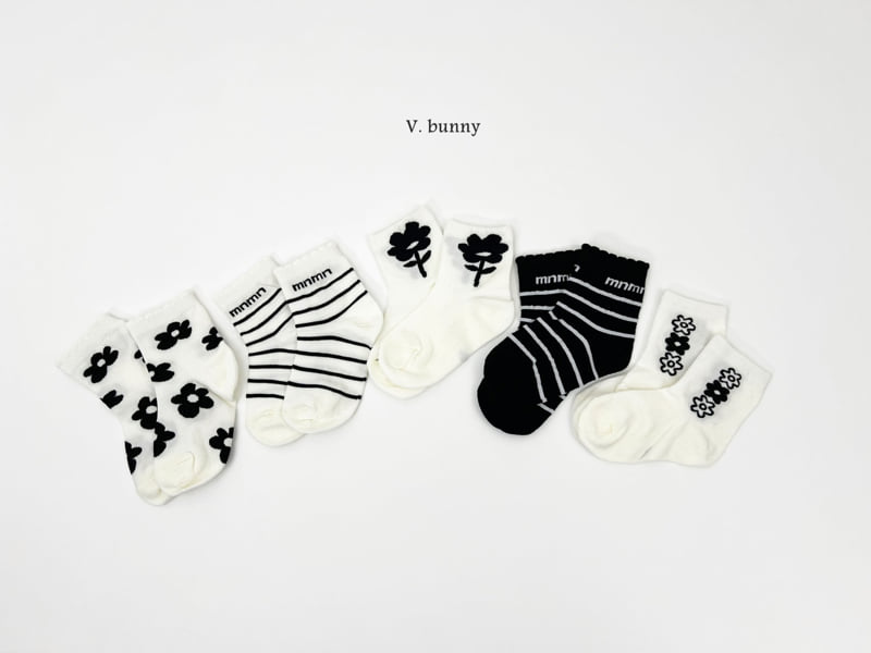 V Bunny - Korean Children Fashion - #kidzfashiontrend - String Flower Socks Set - 9