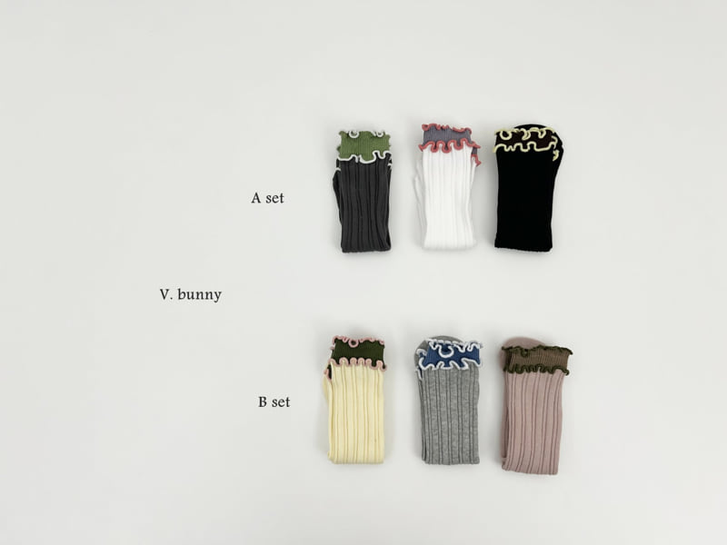 V Bunny - Korean Children Fashion - #prettylittlegirls - Wave Socks Set - 11