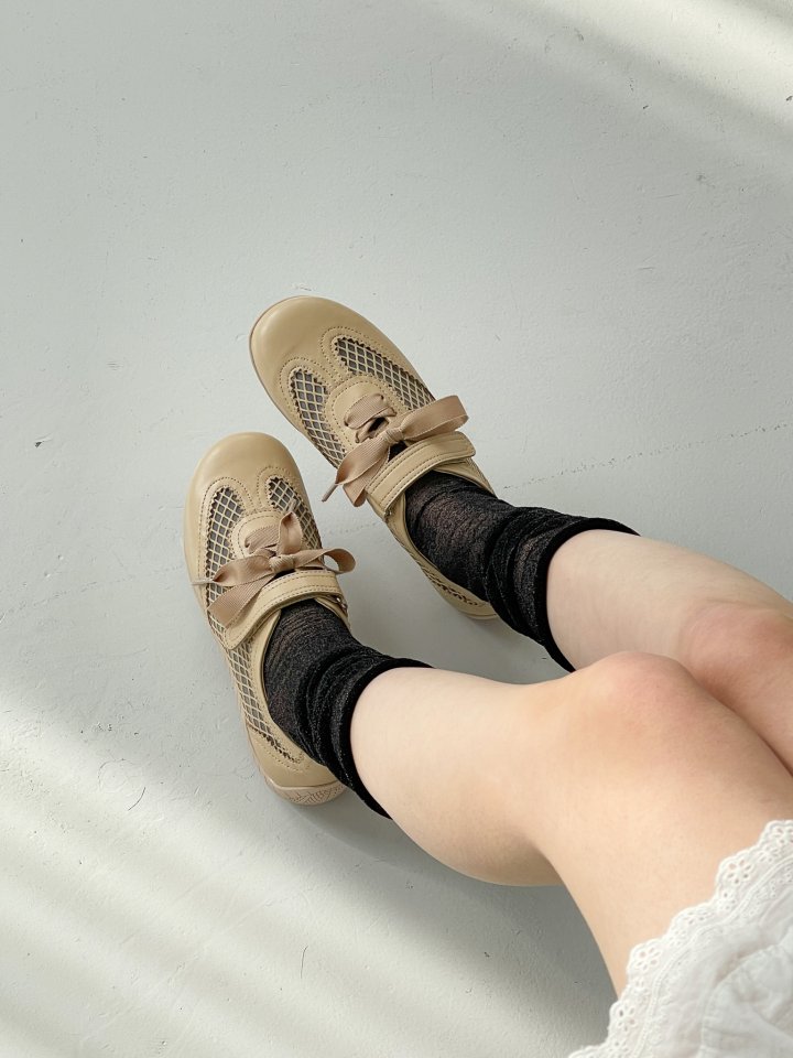Vade - Korean Women Fashion - #momslook - Basic Round Mesh Sneakers - 3
